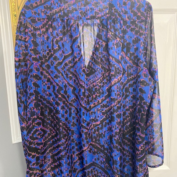 Blouse - Picture 3 of 3